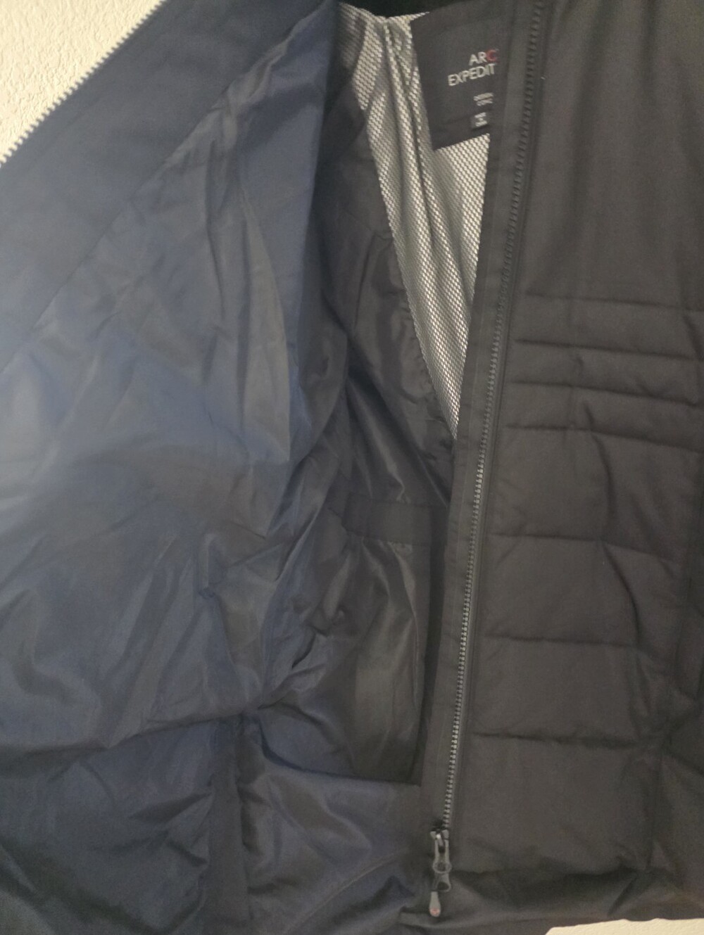 Arctic Expedition Hybradown Coat Removable Faux Fur Hood Black L NEW - Picture 8 of 15